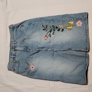 Christopher Blue embroidered denim skirt size 12
